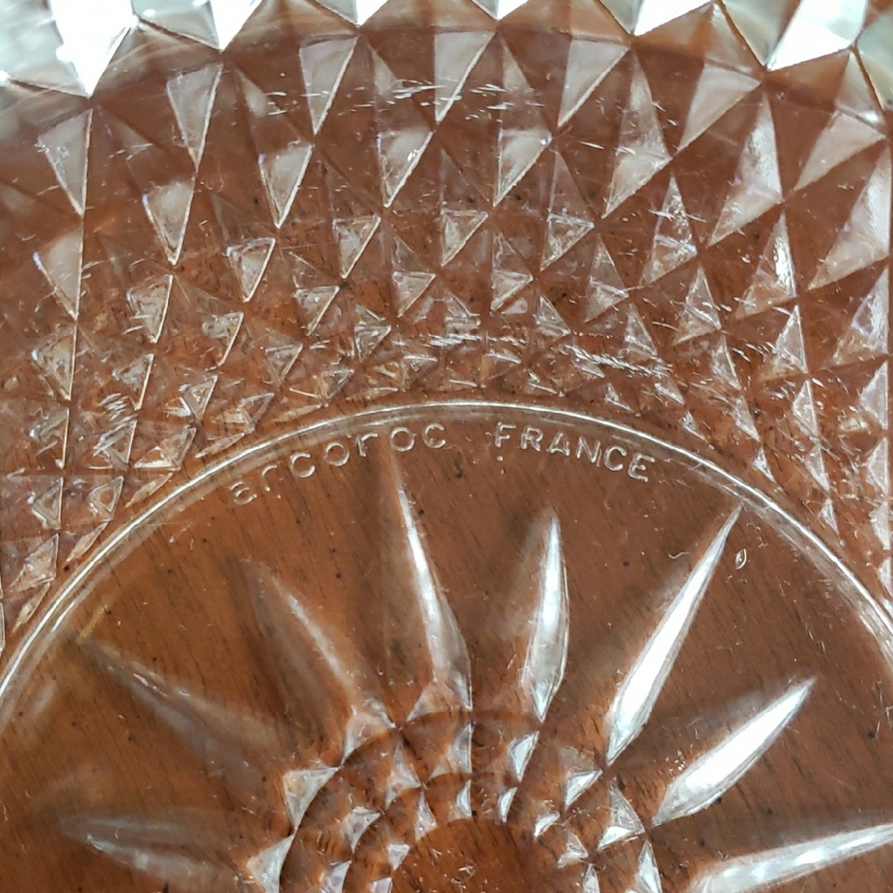 Vintage 1960s Arcoroc France Elegant Clear Glass Serving Bowl - Picture 2 of 5
